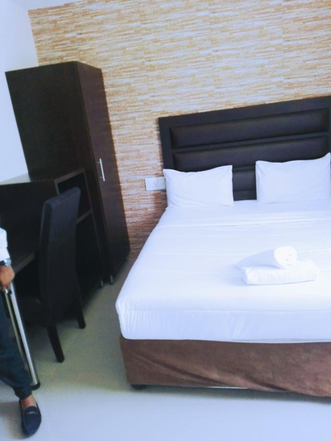 Bayside Hotel Pinetown New Germany Экстерьер фото